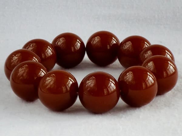 Amber bracelets_ color is Coffee